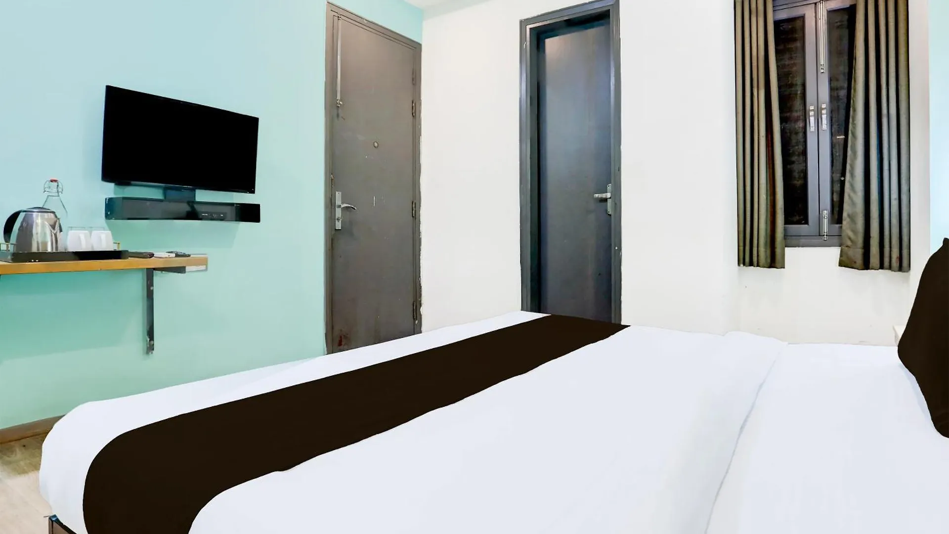 ****  Super Townhouse Rohini Sector 24 Hotel Delhi  India