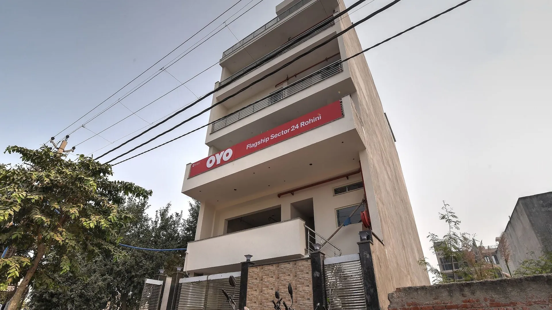 Super Townhouse Rohini Sector 24 Hotel Delhi  India