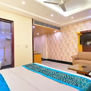 Hari Piorko - Just A Min Away From New Railway Station *** Delhi (National Capital Territory of India)